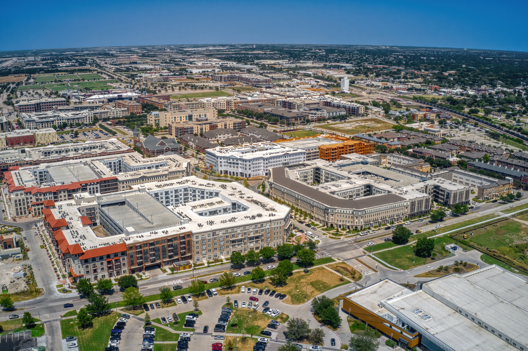 <p><span style="font-weight: 400;">Compare Frisco Electric Rates</span></p>
